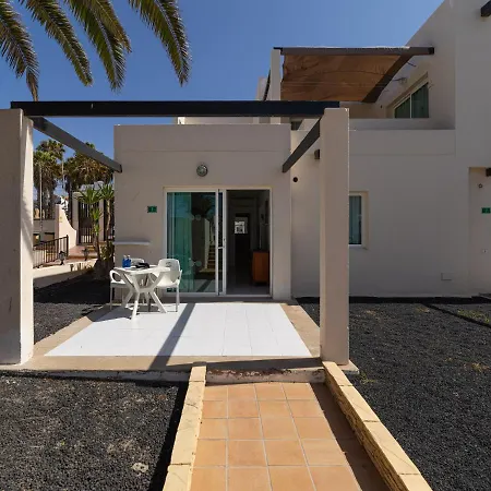 Homeforguest 13 Con Terraza Y Piscina En * Corralejo