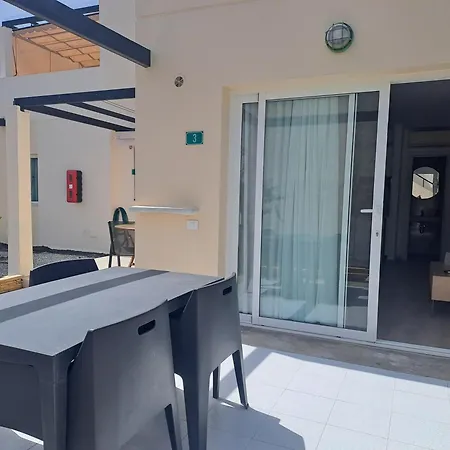 Homeforguest 13 Con Terraza Y Piscina En * Corralejo