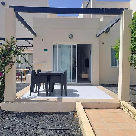 Homeforguest 13 Con Terraza Y Piscina En Aparthotel Corralejo