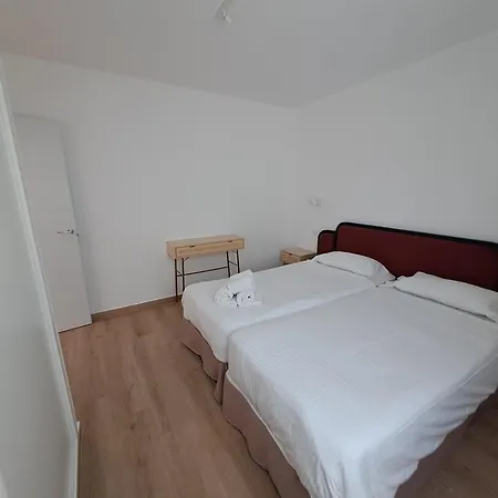 Aparthotel Homeforguest 13 Con Terraza Y Piscina En Corralejo