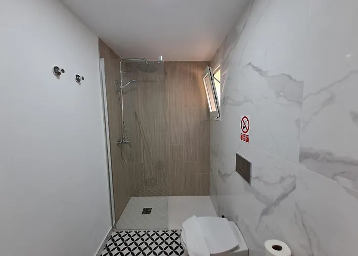 شقة فندقية Homeforguest 13 Con Terraza Y Piscina En